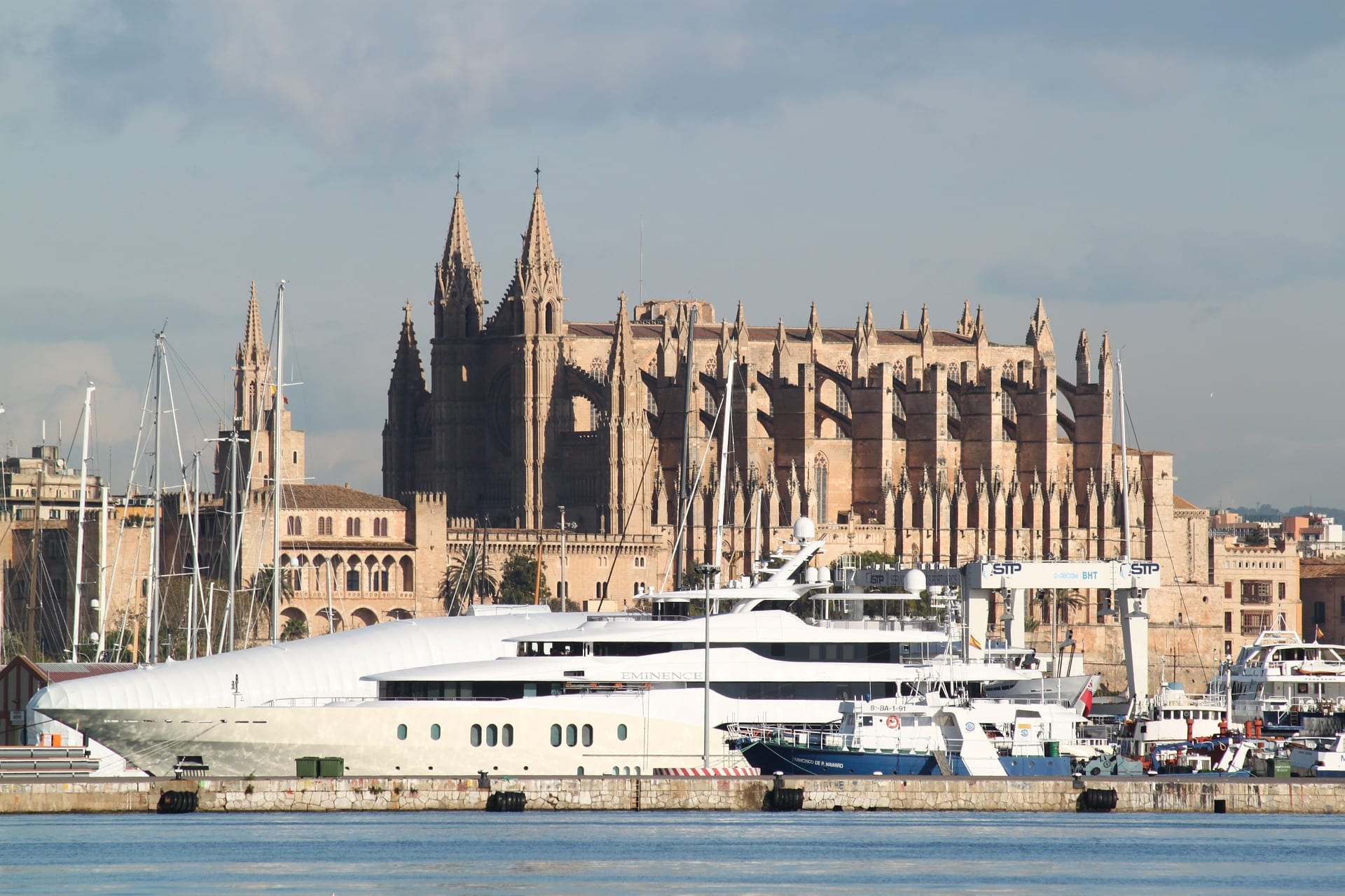 yachting industry, nautical city