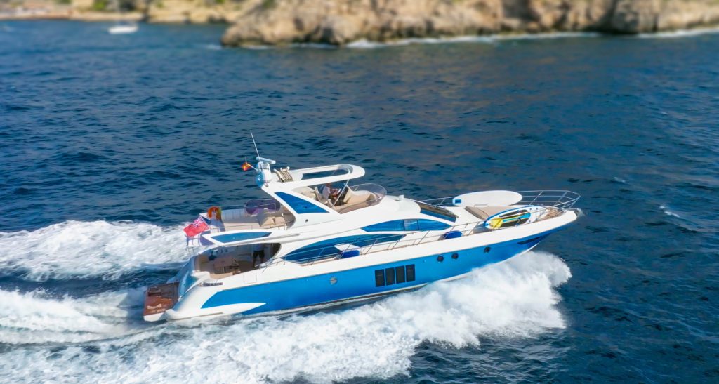 luxury azimut 64